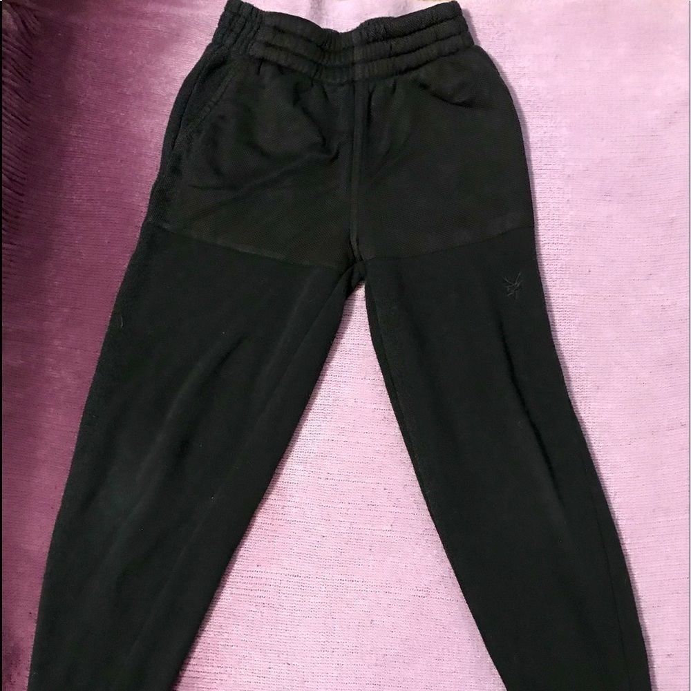 Boys Black Zoo York Fitted Joggers, size 8 EUC